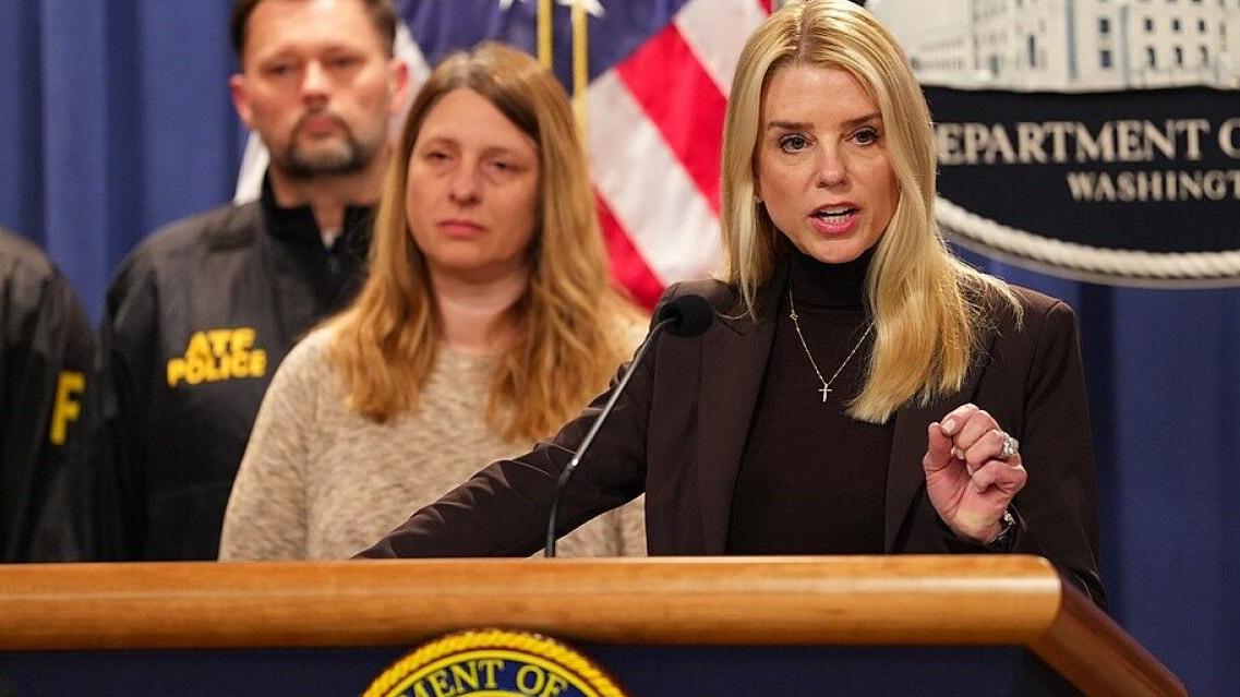 Florida justices reject petition to order Bondi probe